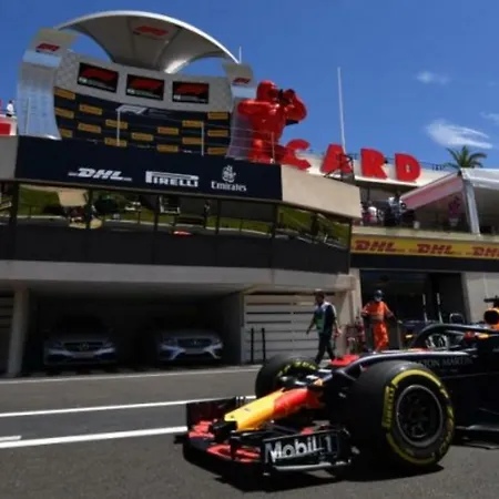 Castelet Circuit The Cadiere D'azur With Pool Villa *